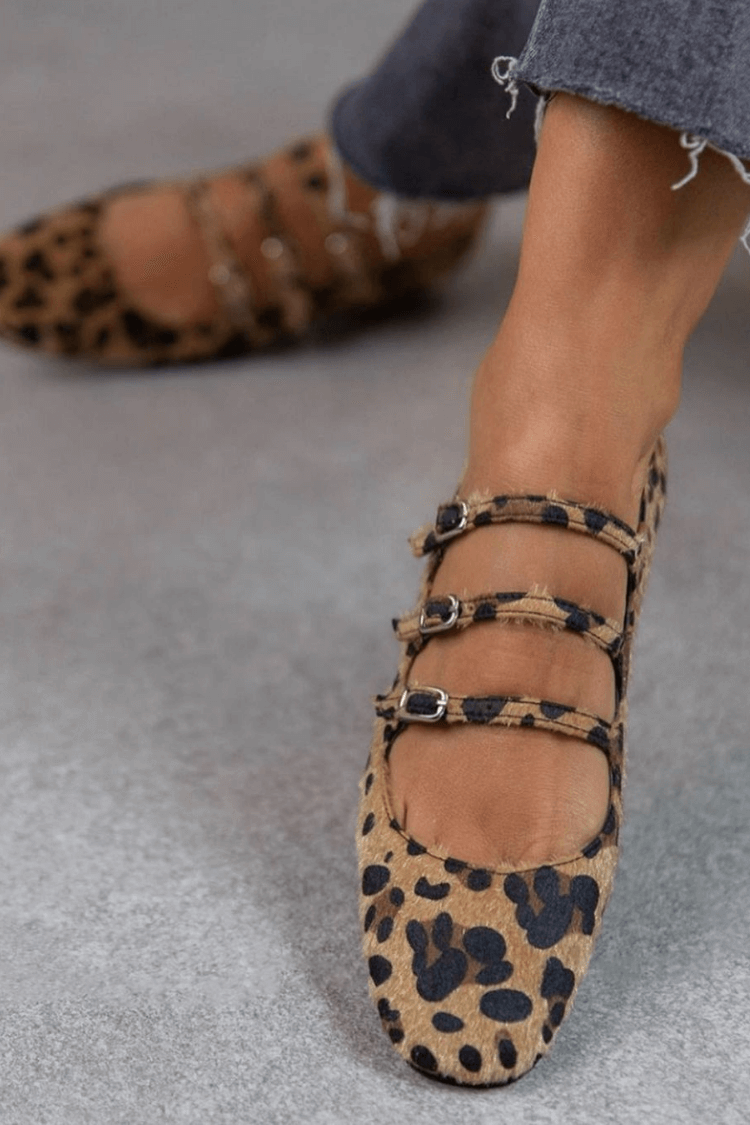 BRUNA™ | Płaskie buty z nadrukiem zwierzęcym