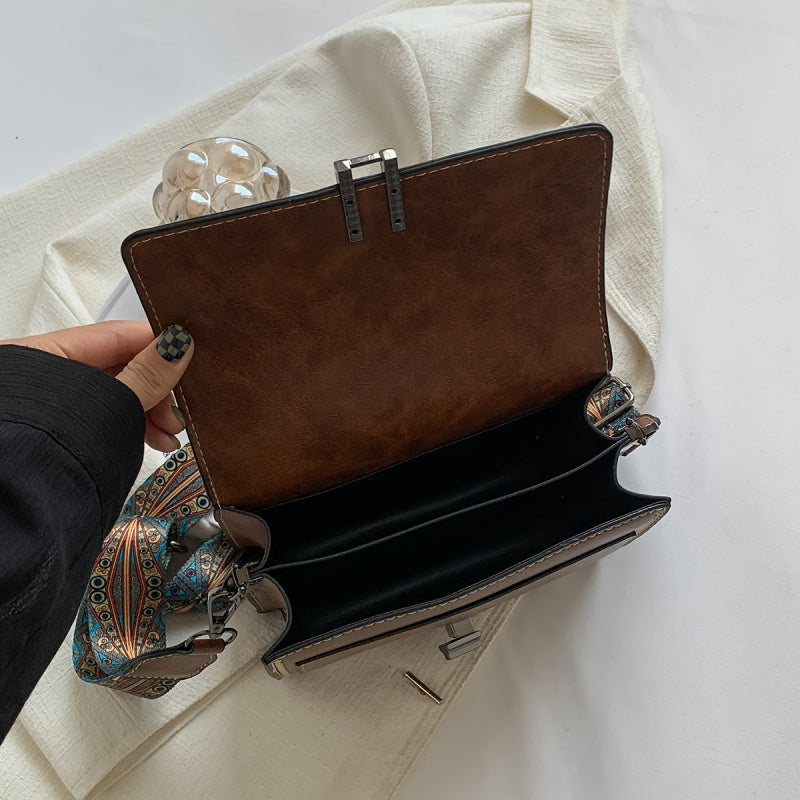 Jowita - Elegancka Mini Torebka
