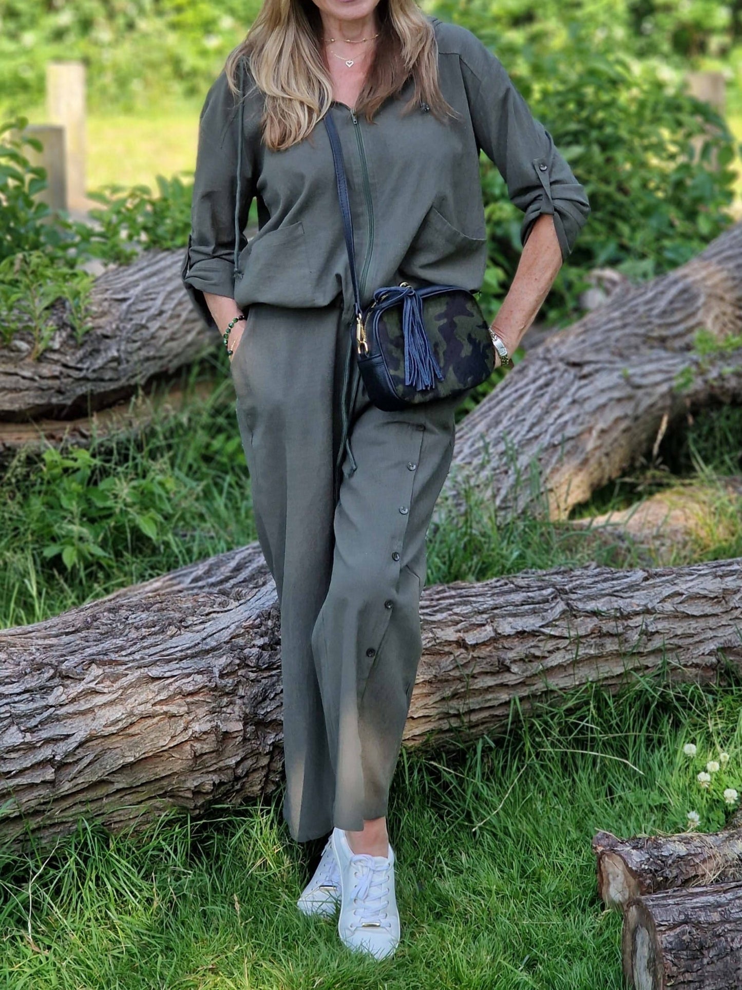 Swobodny trzyczęściowy strój plus size