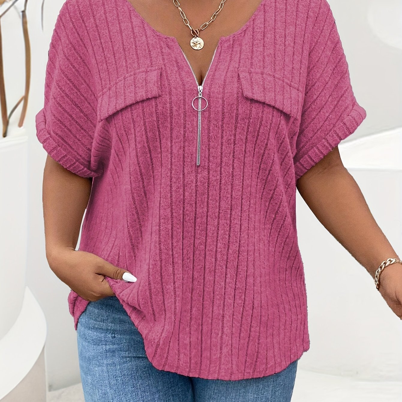 Natalia – Teksturowana Koszulka Plus Size