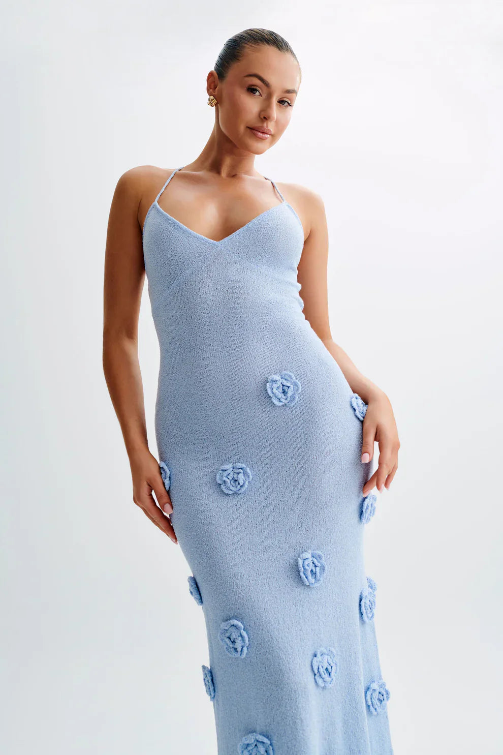 Sukienka maxi Nayla z szydełkowanego materiału w kwiaty