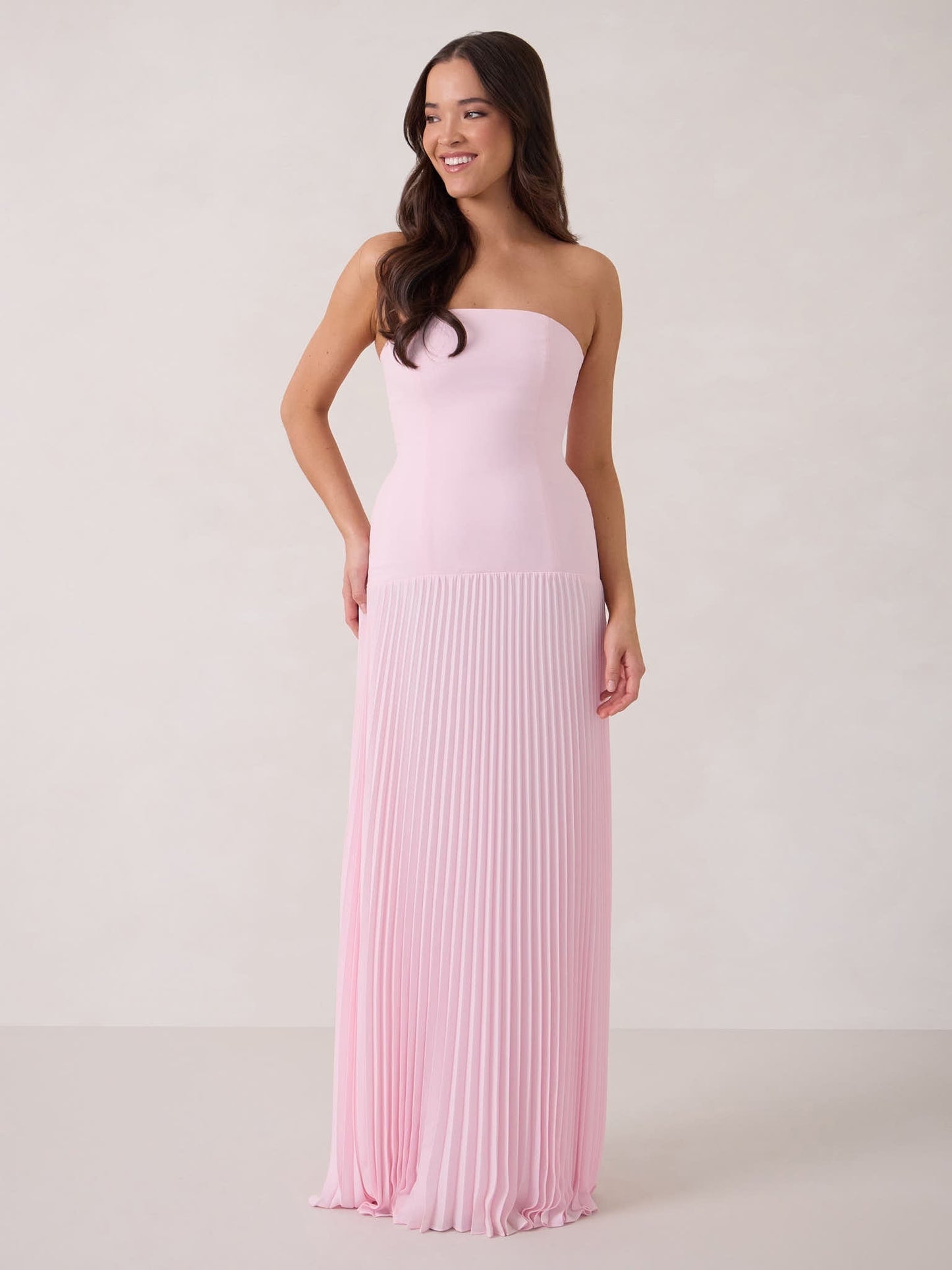 Sukienka Elysia Glow Getter Maxi