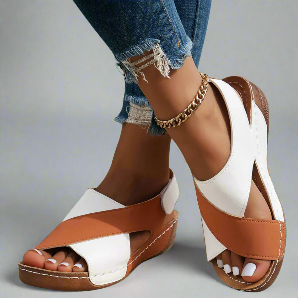Alwine | Eleganckie buty na koturnie z materiału premium