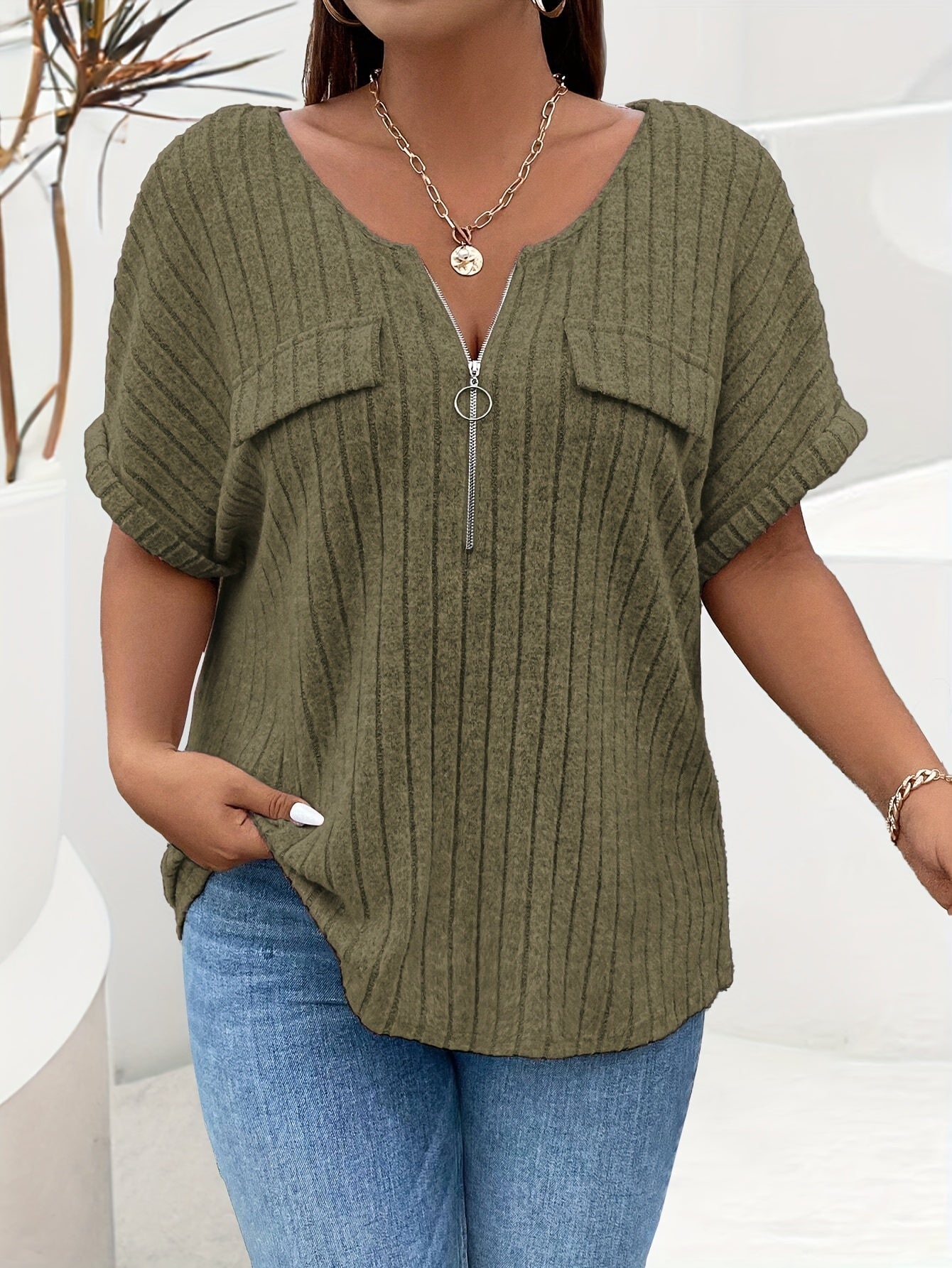 Natalia – Teksturowana Koszulka Plus Size