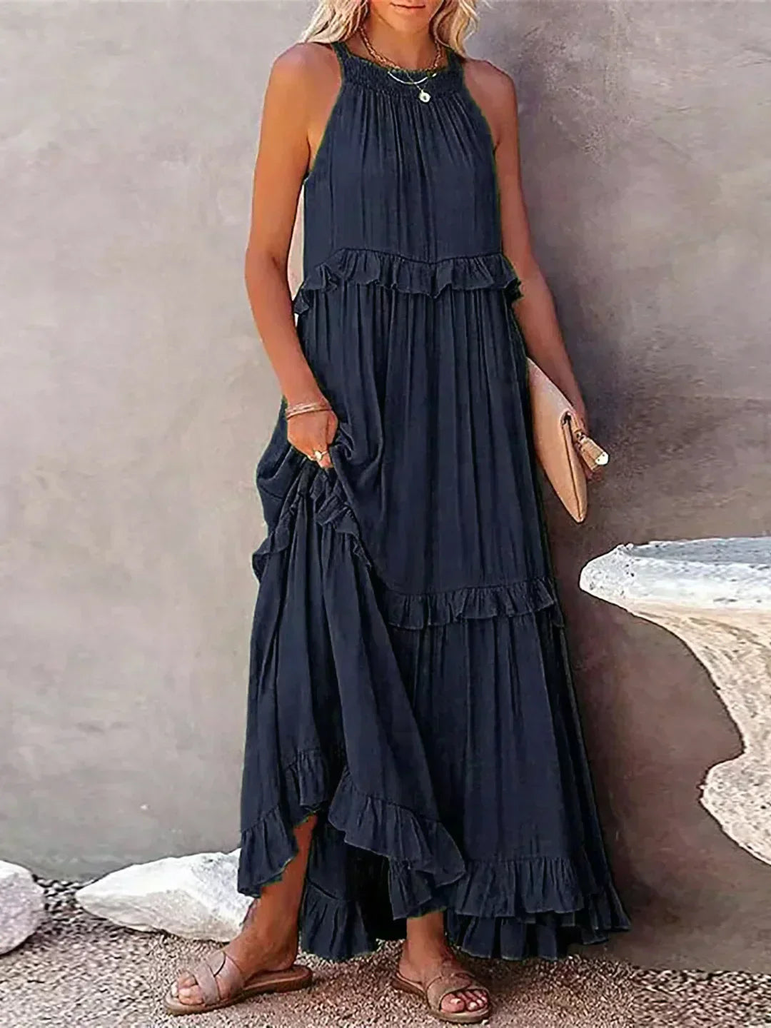 Sarah | Sukienka maxi z falbanką typu halter (prawie wyprzedane)