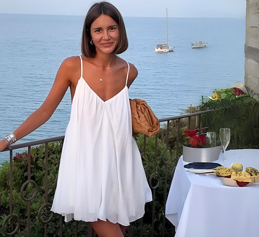 Wiktoria | Elegancka krótka sukienka z odkrytymi plecami