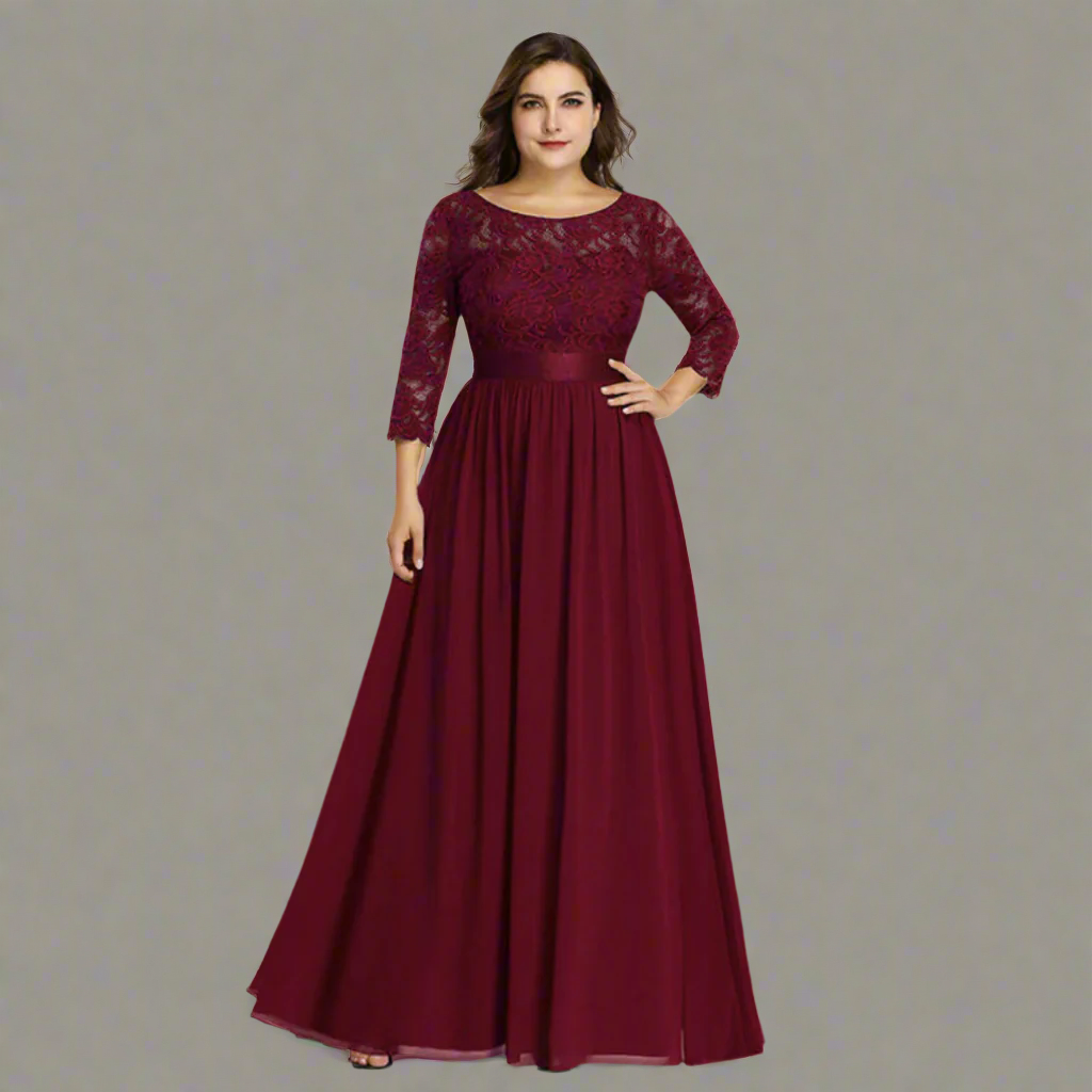 Anneliese | Sukienka z koronki premium dla eleganckich krągłości