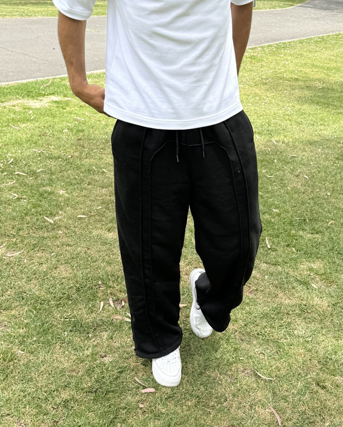 Nils | Spodnie dresowe typu oversize z retro splicingiem