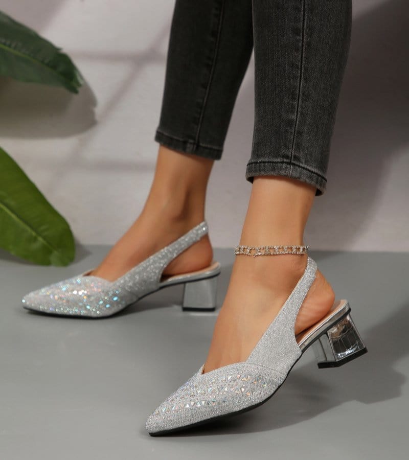 Buty bez pięty Mary Loraine