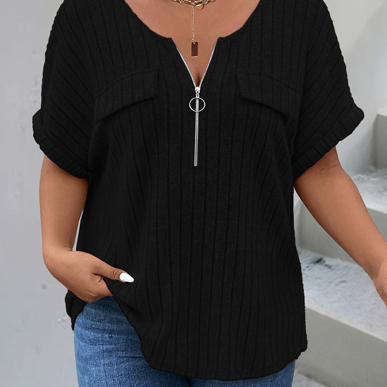 Natalia – Teksturowana Koszulka Plus Size