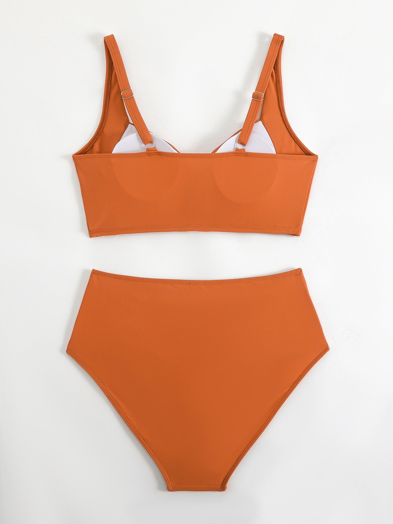 Marjolein – Bikini bandeau z falbanką