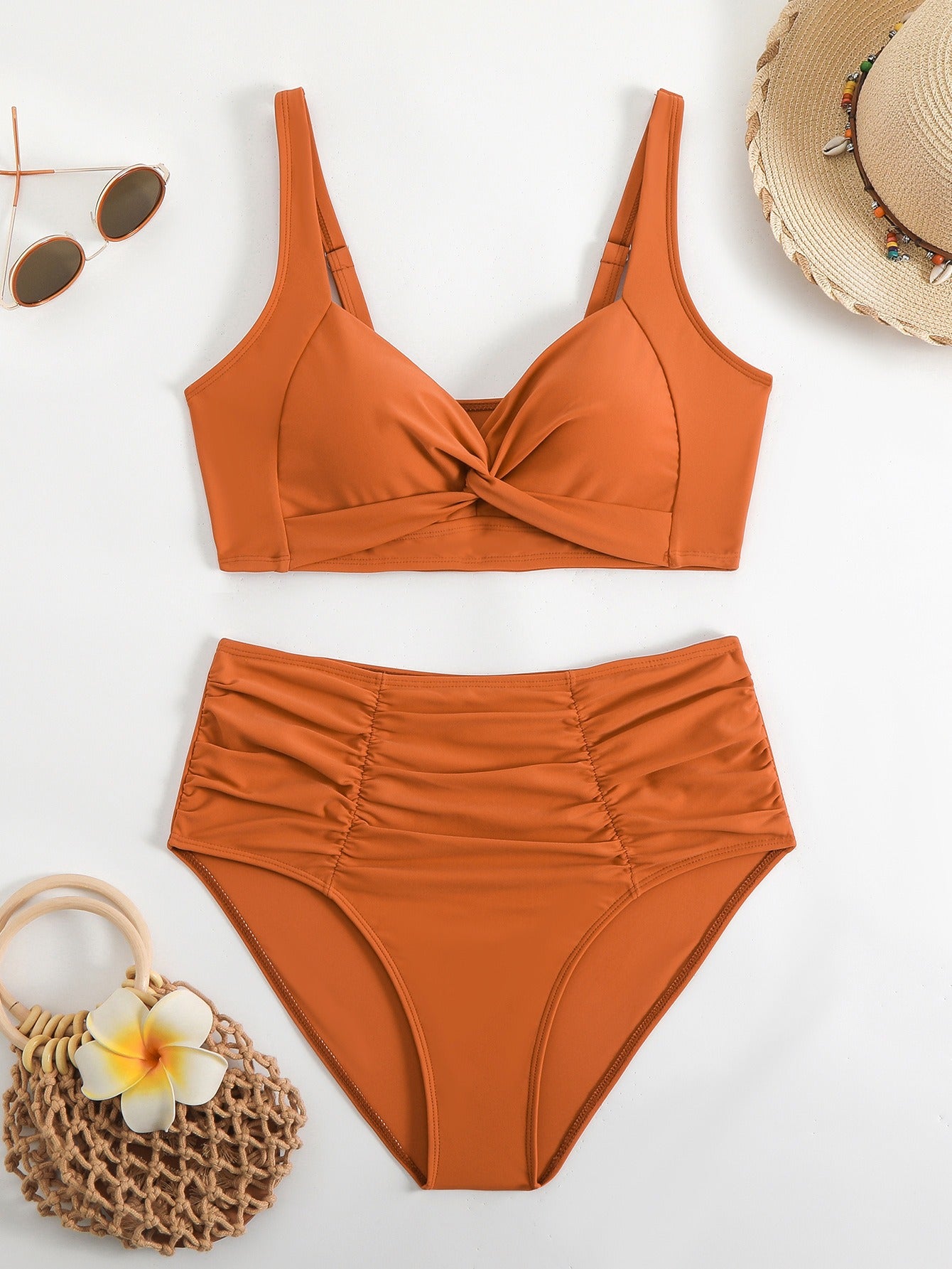 Marjolein – Bikini bandeau z falbanką