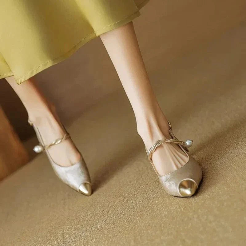Buty ortopedyczne Ariana na obcasie