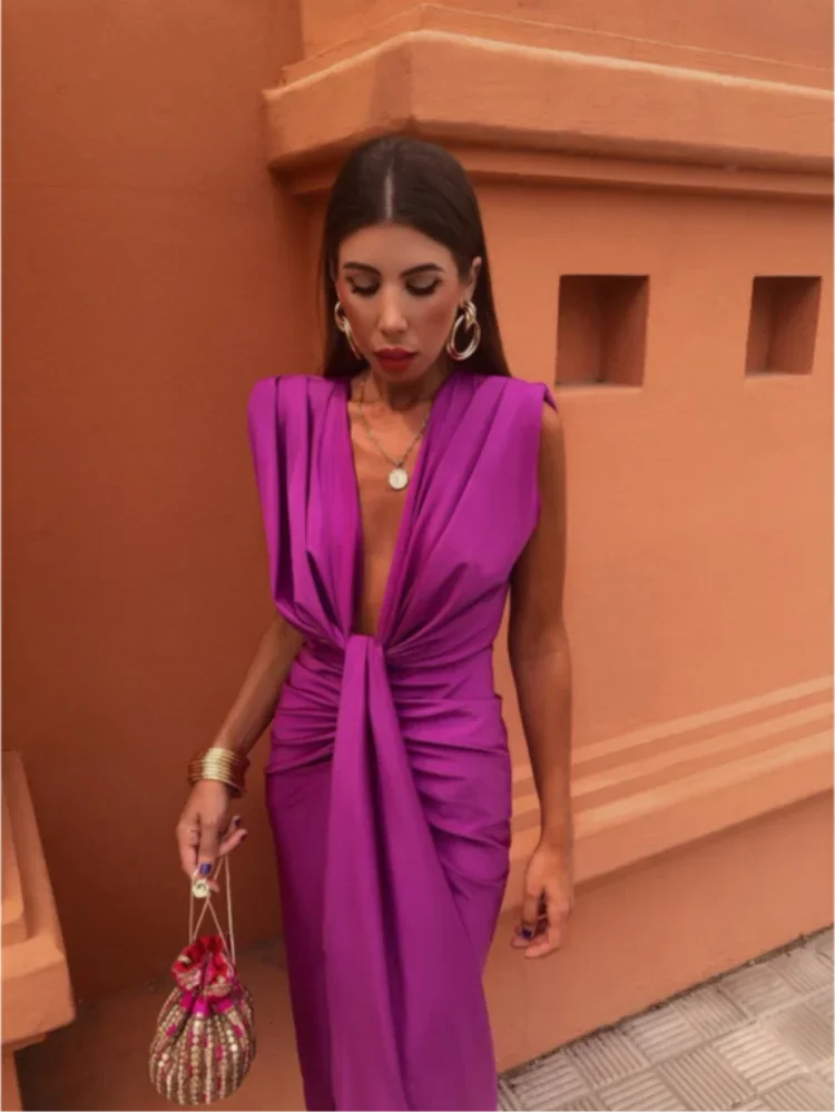 Aneta – Elegancka sukienka z plisami