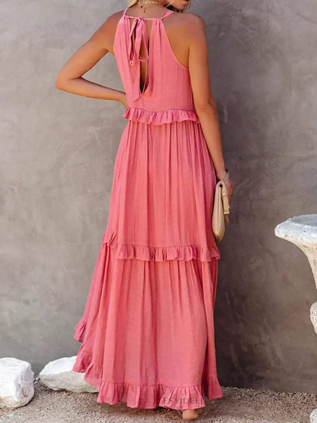 Sarah | Sukienka maxi z falbanką typu halter (prawie wyprzedane)