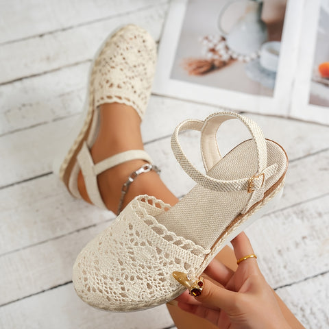 Koralia – Koturny Koronkowe