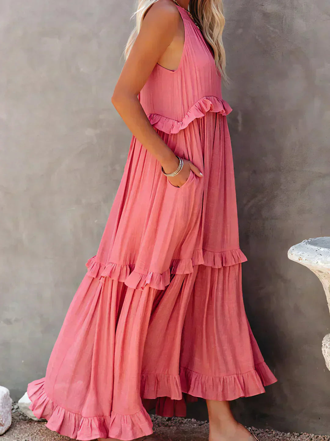 Sarah | Sukienka maxi z falbanką typu halter (prawie wyprzedane)
