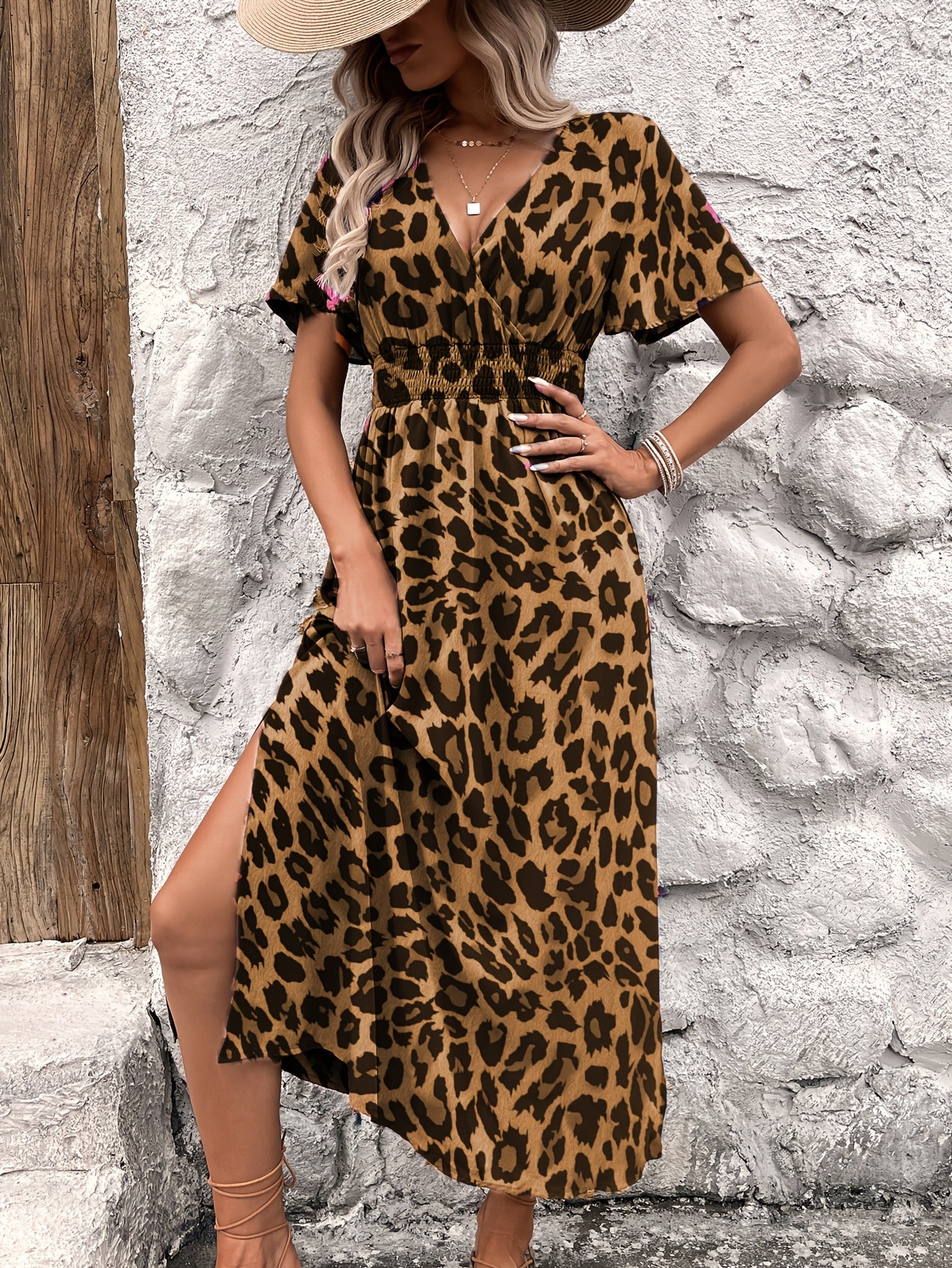 Sukienka Plus Size z Marszczeniem w Talii – Wiktoria