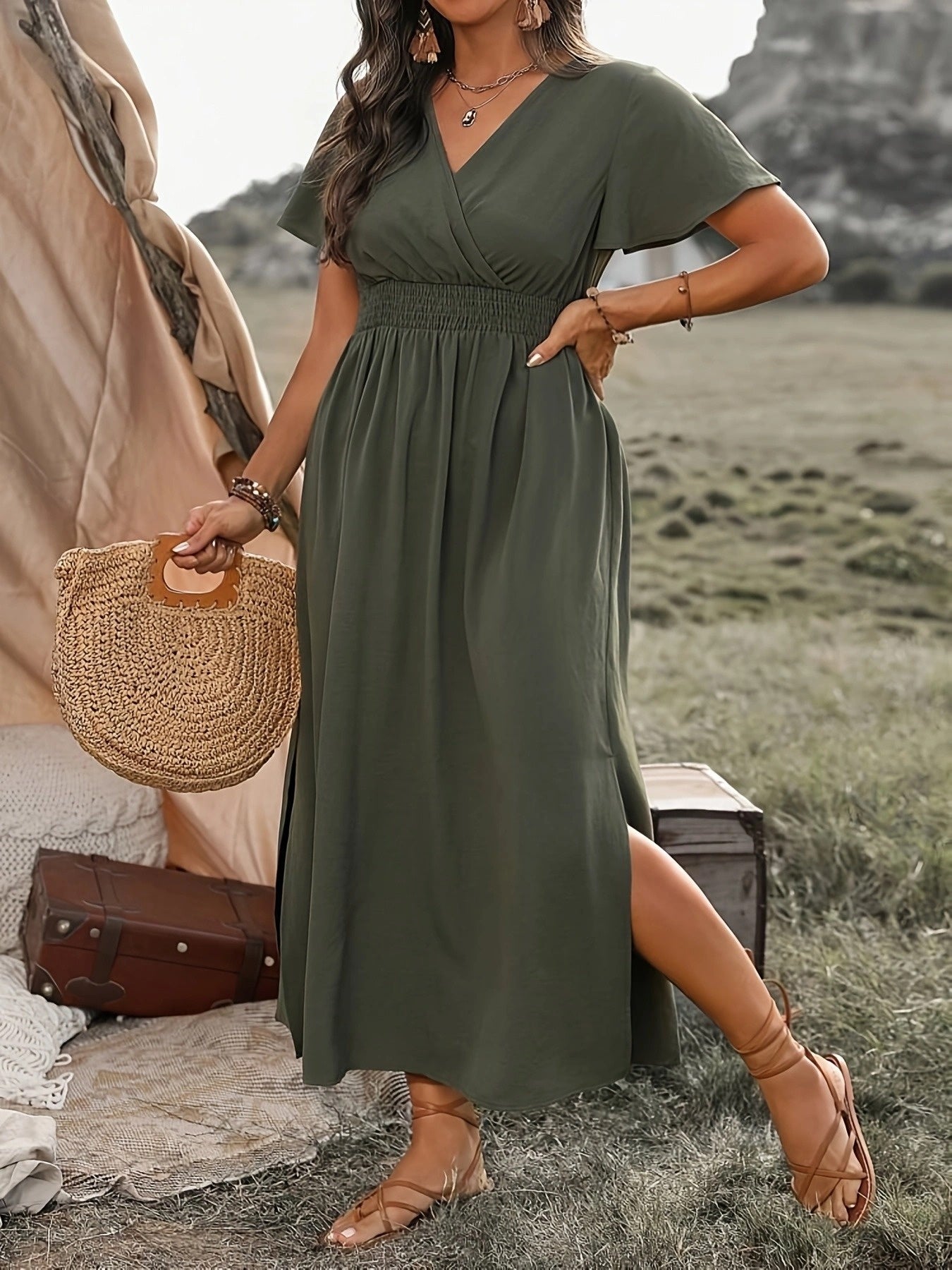 Sukienka Plus Size z Marszczeniem w Talii – Wiktoria