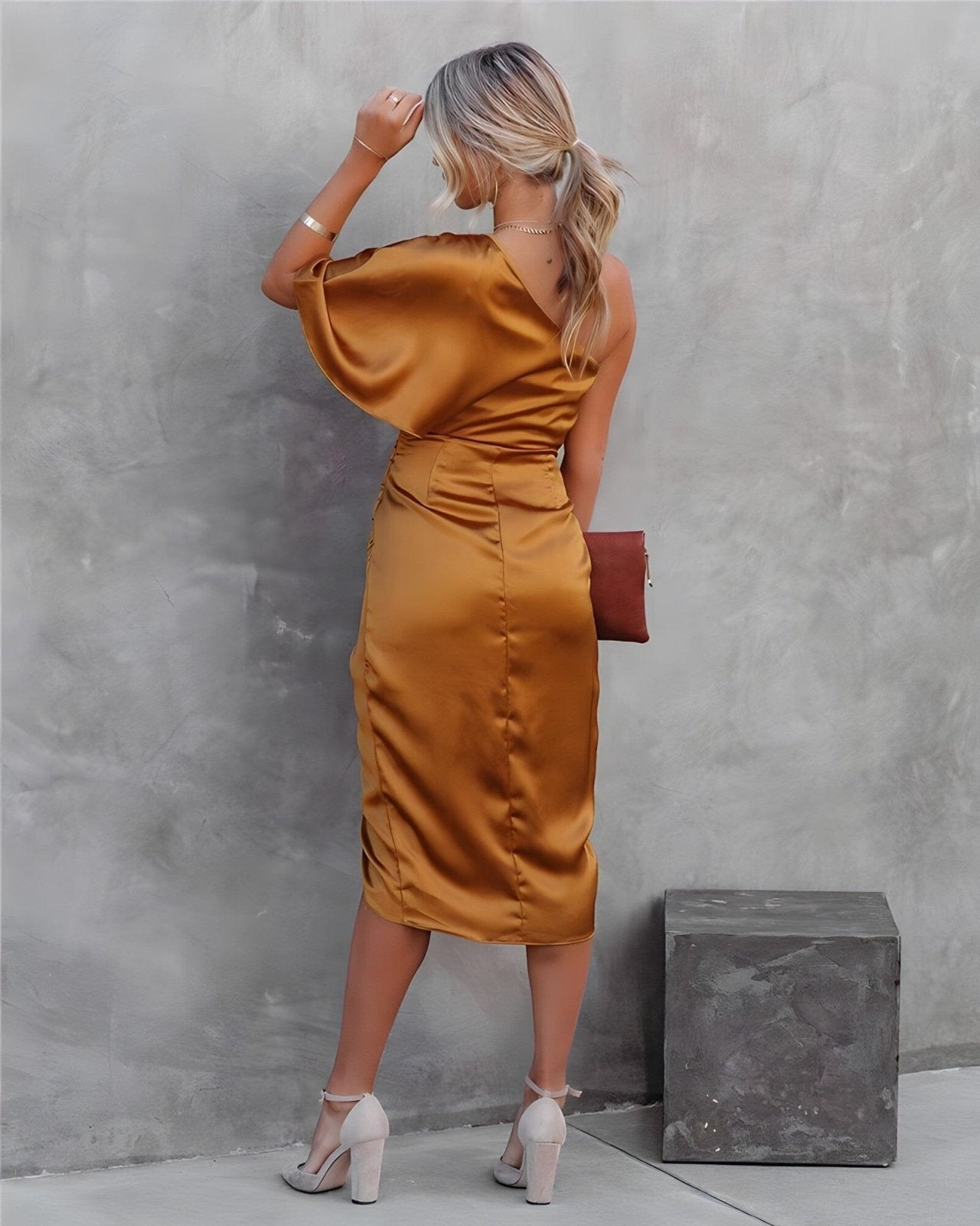 Emilia | Elegancka asymetryczna sukienka