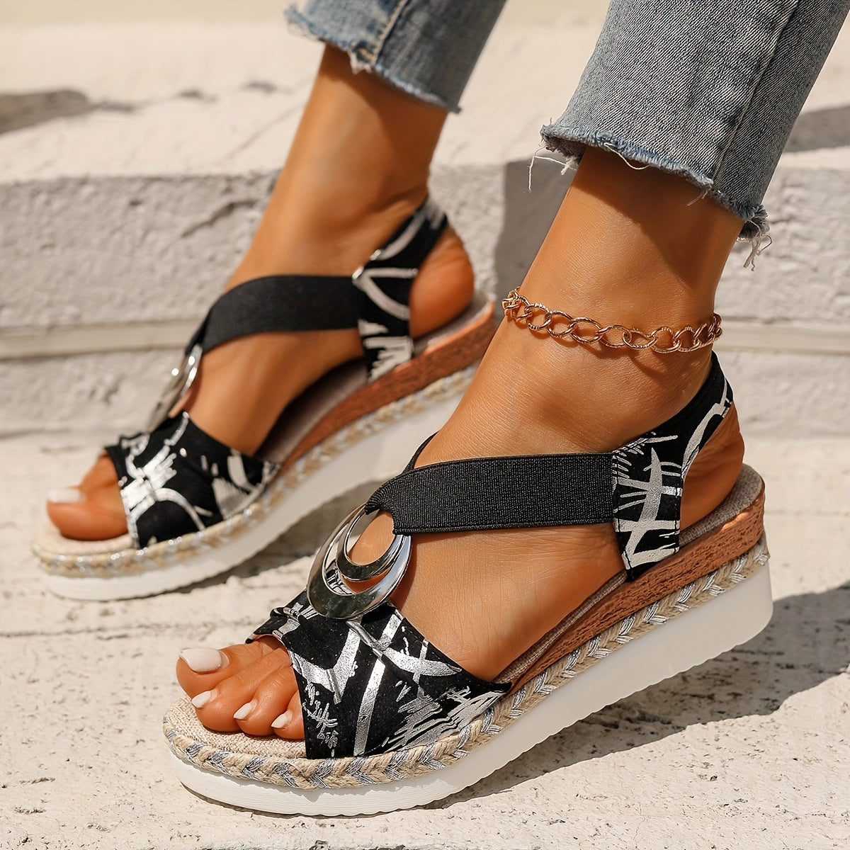 Konwalia – Tkane Rzymianki