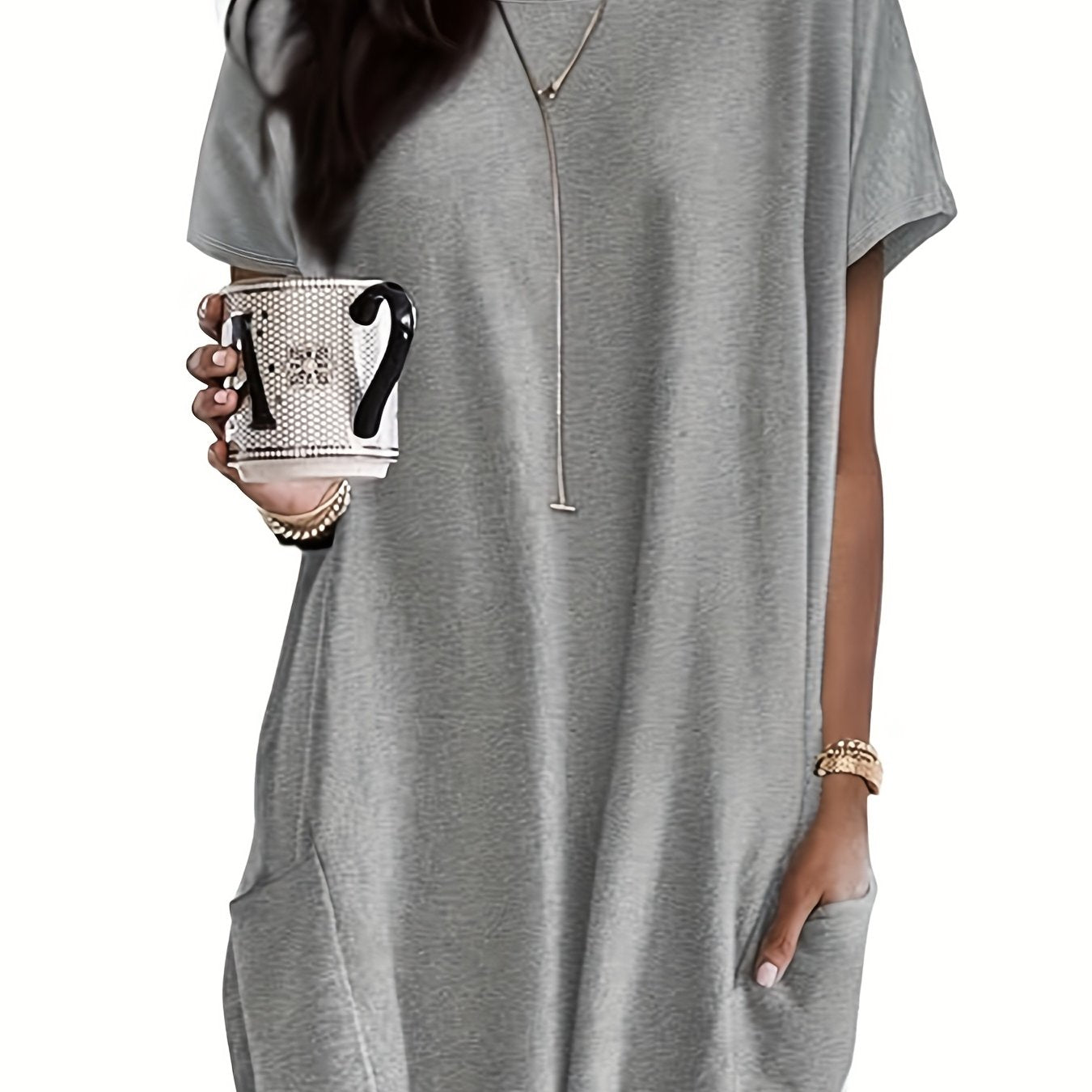 Karina – Luźna Koszulka Plus Size Z Kieszeniami