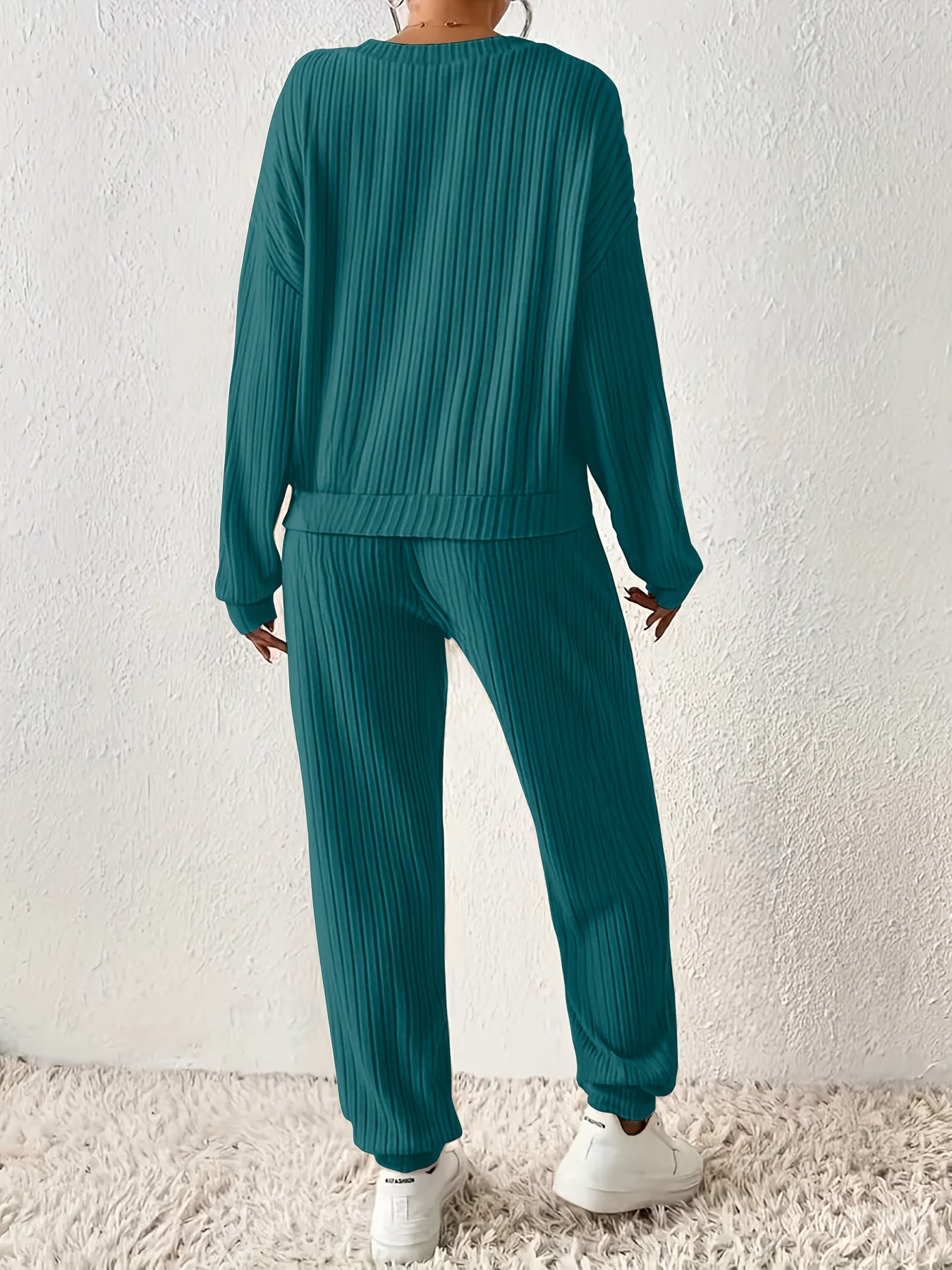 Julitta – Jednolity Kombinezon Z Dekoltem