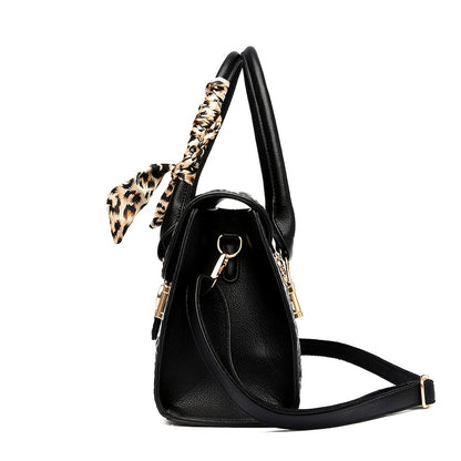 Matylda - Torebka Krokodylowa Magnetyczna