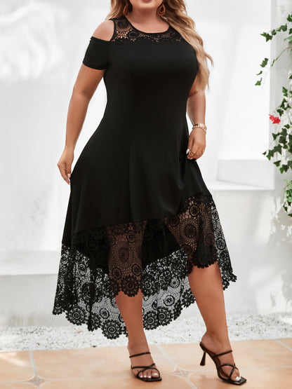 Sukienka Karolina plus size z odkrytymi ramionami, elegancka