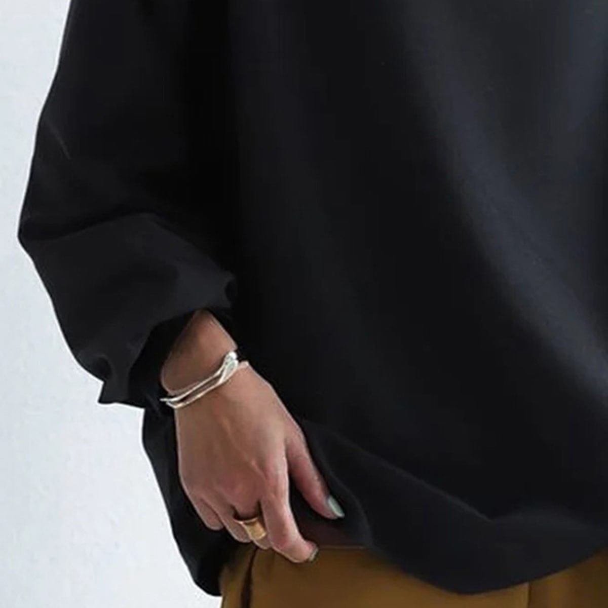 Sweter Eliana z wysokim kołnierzem