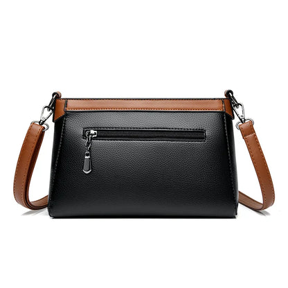 Crossbody z regulowanym paskiem
