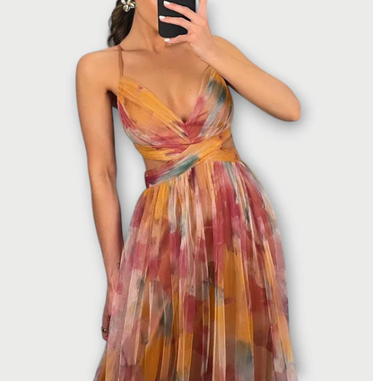 Iwona – Zwiewna, elegancka sukienka na każdą okazję