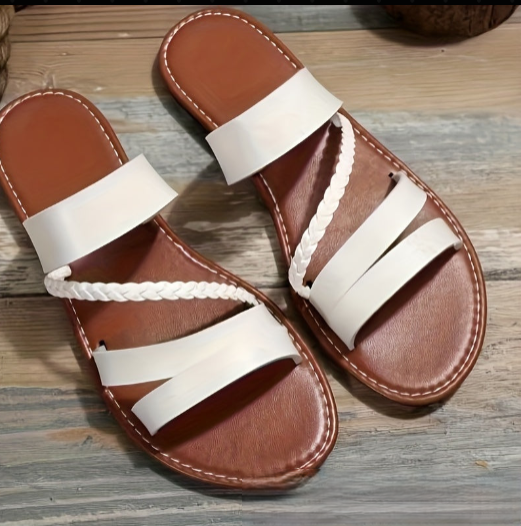 Kasztina – Plecione Kasztanowe Sandały