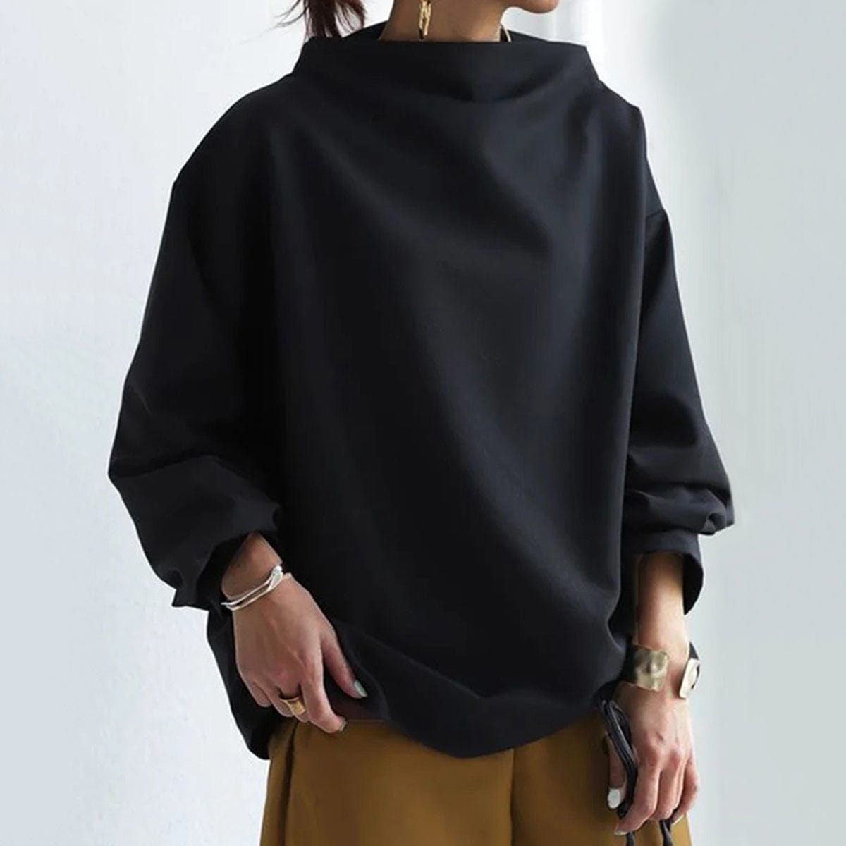 Sweter Eliana z wysokim kołnierzem