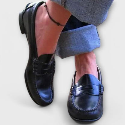 Klassische Damen-Loafer