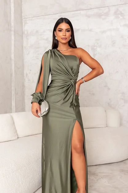 Anna | Elegancka sukienka o dopasowanym kroju