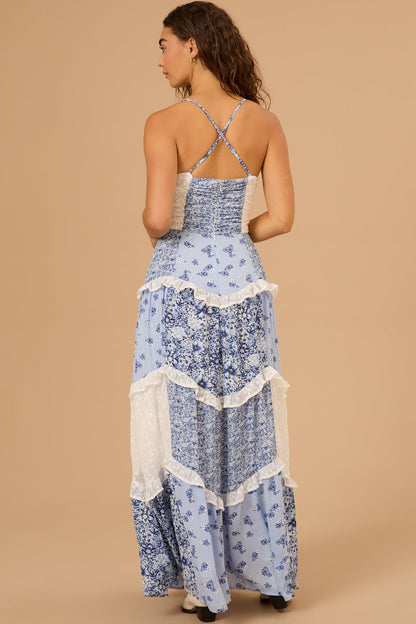 Modna, patchworkowa sukienka maxi w kwiaty