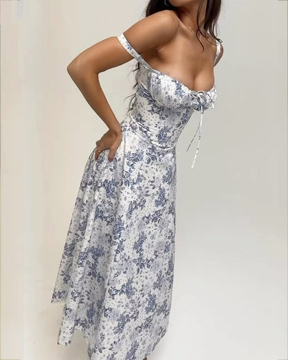 Elegancka sukienka w kwiaty