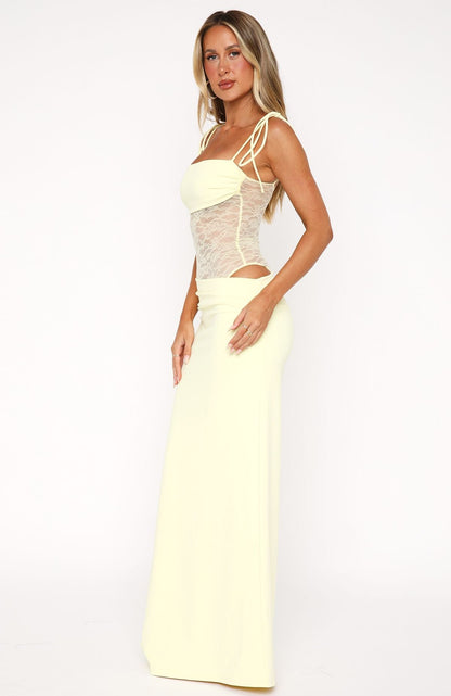 Wiktoria – elegancka sukienka maxi