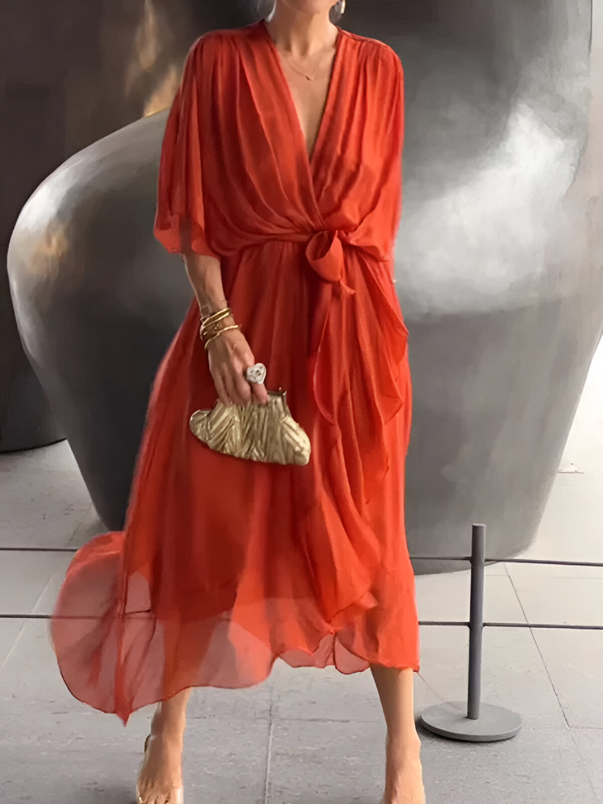 Krystyna | Zwiewna sukienka z dekoltem w serek z szyfonu