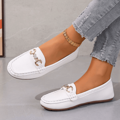 Mokasyny z łańcuszkiem Leona Luxe